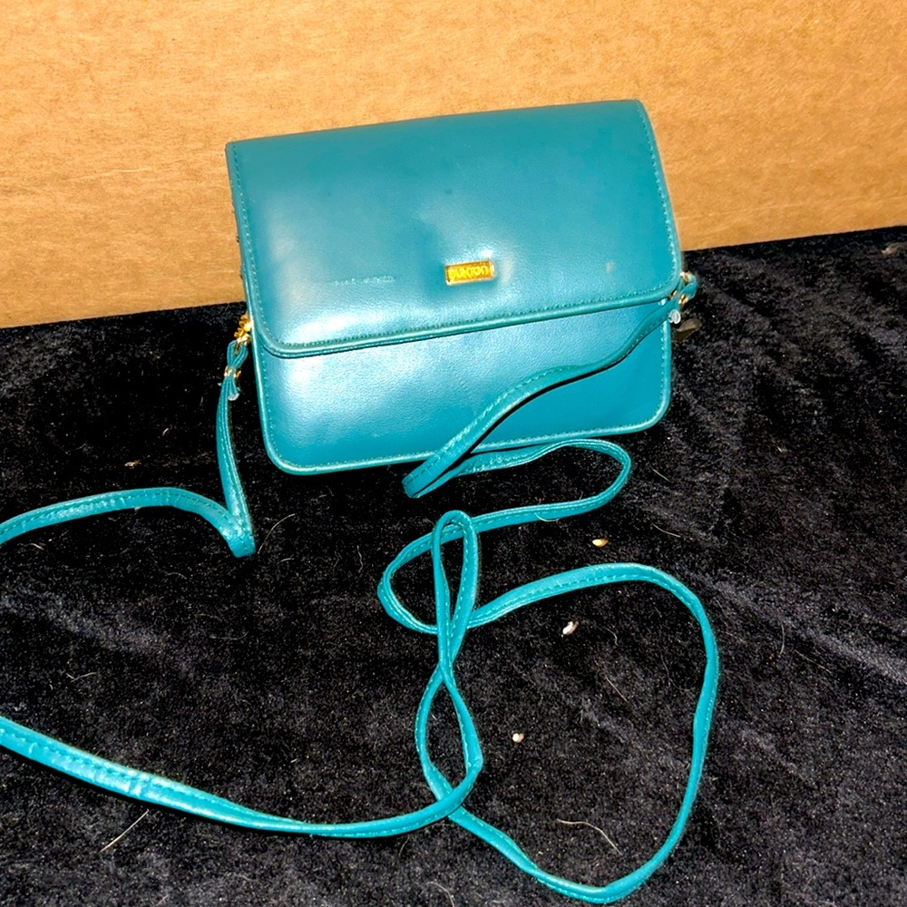 Small cross body bag with detachable coin purse